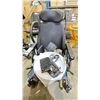 Image 2 : WHITMYER STELLAR GL WHEEL CHAIR