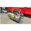 Image 1 : BE COMMERCIAL AC072 2 GAL AIR COMPRESSOR