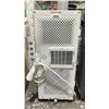 Image 2 : HISENSE 5,000 BTU PORTABLE AIR CONDITIONER *NO REMOTE/NO HOSE/NO ATTACHMENTS*