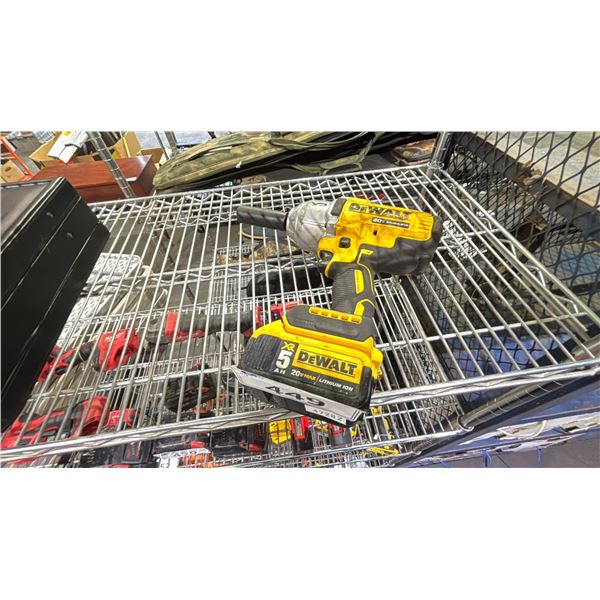 *TESTED WORKING* DEWALT XR BRUSHLESS 3-SPEED IMPACT DRIVER WITH BATTERY (NO CHARGER)