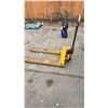 Image 2 : PALLET JACK