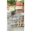 Image 1 : PALLET OF 13" WOOD SIGN BLOCKS