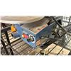 Image 2 : RYOBI 16" VARIABLE SPEED SCROLL SAW - SMALL PIECE MISSING FROM BASE