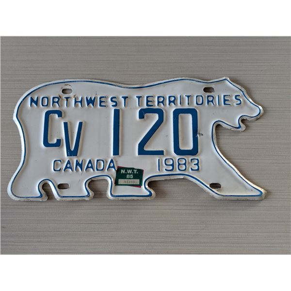 1983 NORTHWEST TERRITORIES License plate
