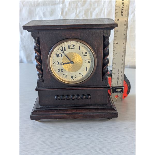ANTIQUE CLOCK