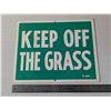 Image 1 : KEEP OFF THE GRASS metal sign