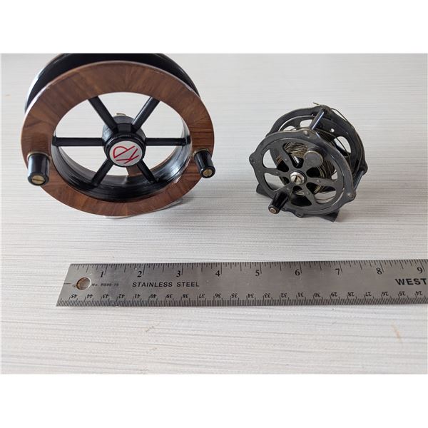 2 FLY Fishing reels