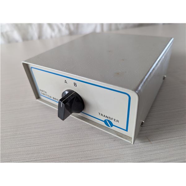 DATA SWITCH BOX