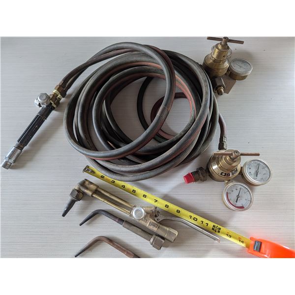 WELDING HOSE, REGULATORS, HANDLE & TIPS