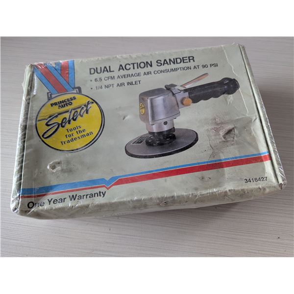 DUAL ACTION SANDER NEW( in original box)