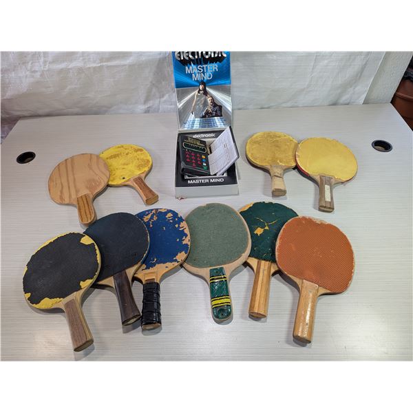 PING PONG PADDLES & MASTERMIND GAME
