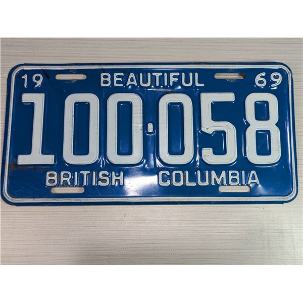 1969 BEAUTIFUL BRITISH COLUMBIA License Plate
