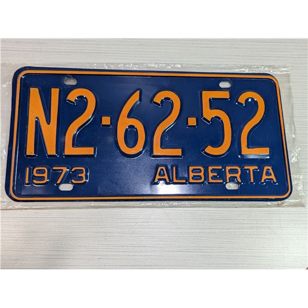 1972 ALBERTA License plate