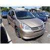 Image 2 : 2004 Toyota Sienna