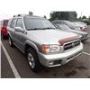 Image 2 : 2002 Nissan Pathfinder