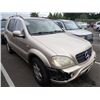 Image 2 : 2001 Mercedes-Benz ML430