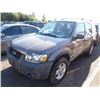 Image 1 : 2005 Ford Escape
