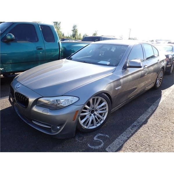 2011 BMW 550i
