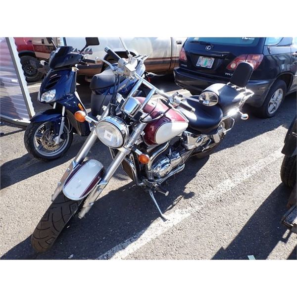 1998 Suzuki VZ800