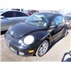 Image 1 : 2002 Volkswagen New Beetle