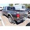 Image 4 : 2000 Mazda B4000