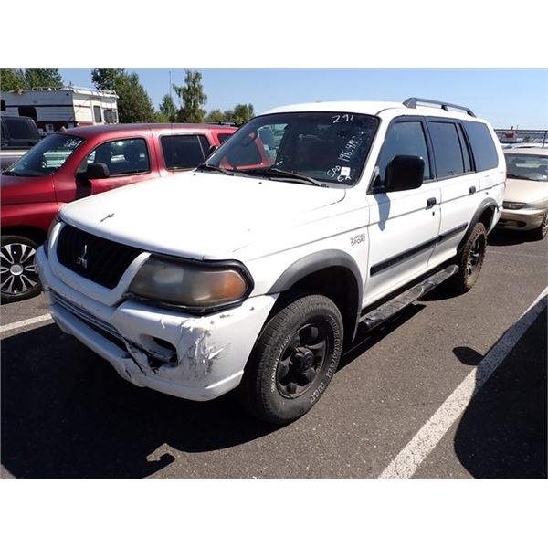 2003 Mitsubishi Montero Sport