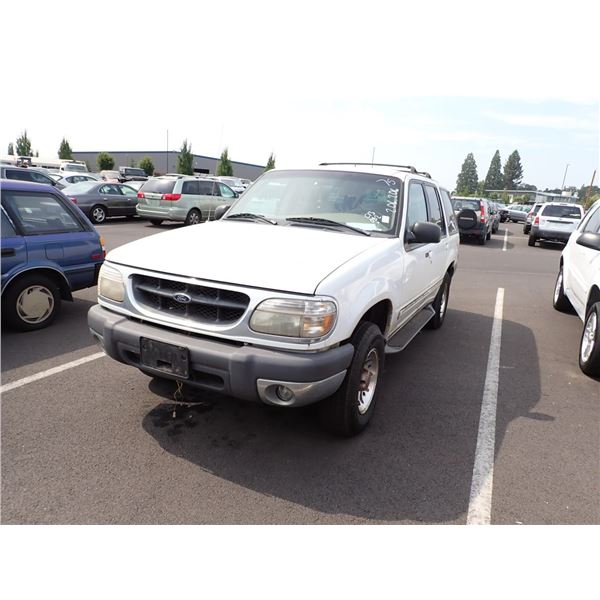 1999 Ford Explorer