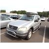 Image 1 : 1998 Mercedes-Benz ML320