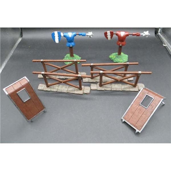 2 Papo Joust Dummies & 4 Pieces Of Schleich Jousting Fence & 2 Papo Standing Shields