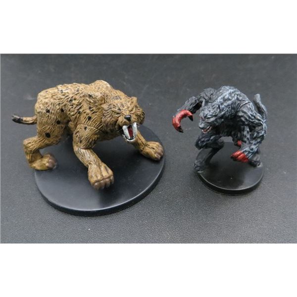 2 D&D Pre-Painted Mini Figures Smilodon & Werewold