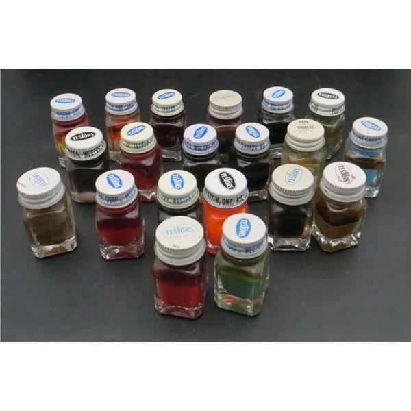 Lot Of 20 Testors Model Paints Various Colours
