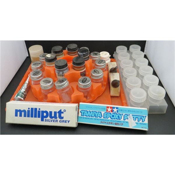 Orange 2 Tier Paint Carousel With Paints, Empty Mixing Bottles, Putty & More