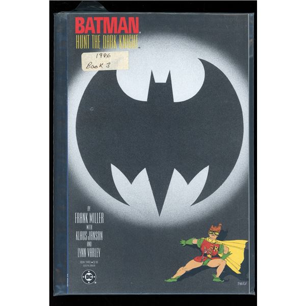 Batman Hunt The Dark Knight Trade Paper Back (1986)