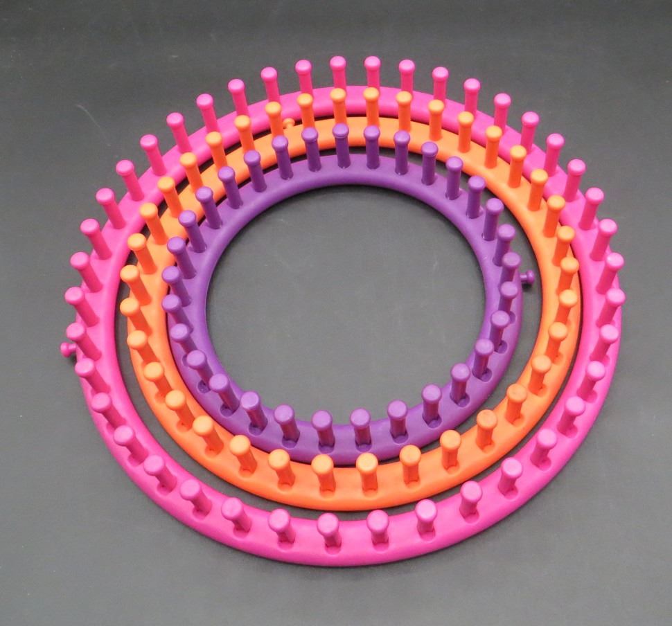 Breien op een breiring (knitting loom Breien op een breiring (knitting loom