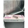 Image 2 : Shark SmoothStyle Heated Smoothing Comb Straightener and Smoother, Dual Mode, Blow Dryer Brush + Str