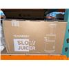 Image 2 : TuumiiST SLOW Juice Extractor With Illustration on Exterior