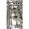 Image 2 : SMEG 5 BURNER GAS RANGE