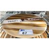 Image 2 : TEAK HAUS ROUND CUTTING BOARD & 6 PC ANTIPASTO PLATTER