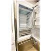 Image 2 : FHIABA 30-INCH, 15.5 CU. FT. BOTTOM FREEZER REFRIGERATOR WITH ICE AND WATER MODEL BKI30BI-RS