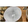 Image 4 : 2 SINATRA EXTRA LARGE BOWLS AND SET OF MIXING BOWLS
