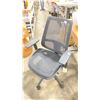 Image 2 : MESHBACK ROLLING OFFICE CHAIR