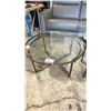 Image 3 : 2PCS CHARCOAL METAL 36" ROUND DESIGNER GLASS TOP COCKTAIL TABLE WITH 24" ROUND END TABLE SET