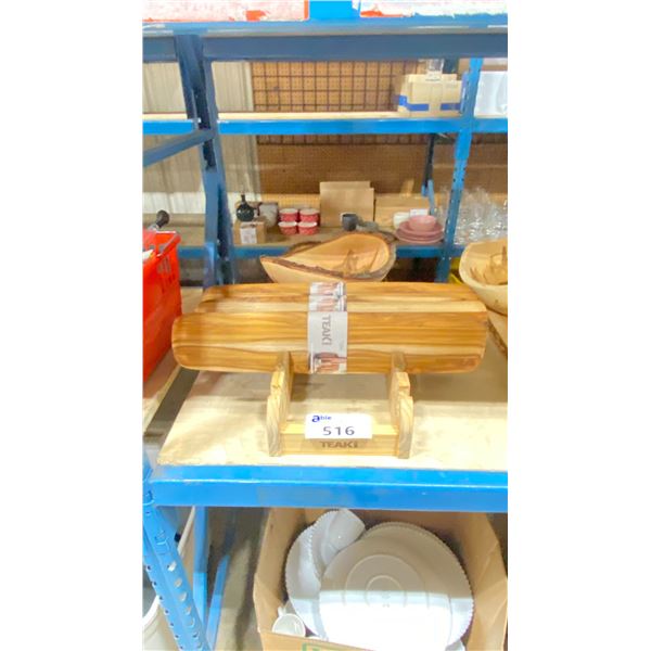 TEAK HAUSE ROUND EDGE CUTTING BOARDS WITH STAND AND 2 STINSON STUDIOS LIVE EDGE SALAD BOWLS