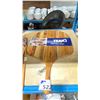 Image 2 : CANOE COLLECTION AND TEAK HAUS CUTTING BOARDS
