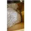 Image 3 : 3 BOXES OF LIGHT FIXTURES