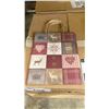 Image 2 : 6 BOXES OF MEDIUM/LARGE CHRISTMAS GIFT BAGS