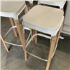 Image 2 : 4 STEELWOOD STOOLS MADE IN ITALY FOR MAGIS