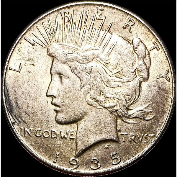 1935 Silver Peace Dollar CLOSELY UNCIRCULATED