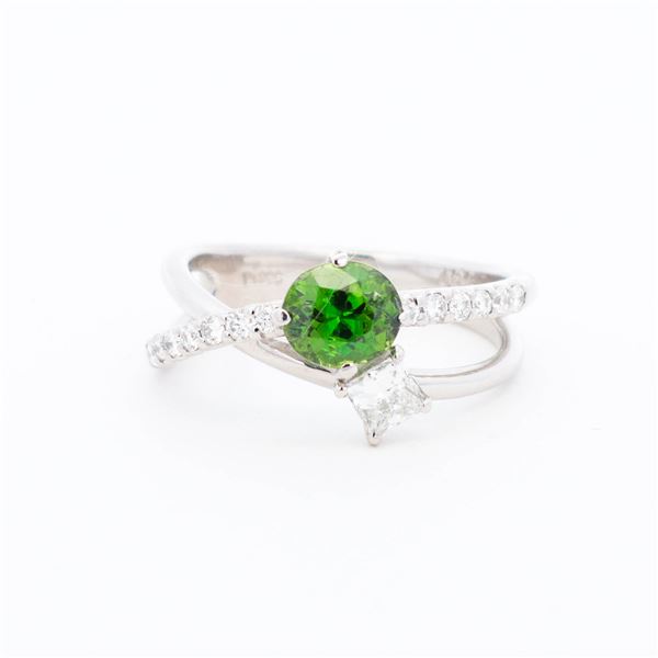 Pt900 1.26ct Russian Demantoid Garnet & .48ctw Diamond Ring, 6.75