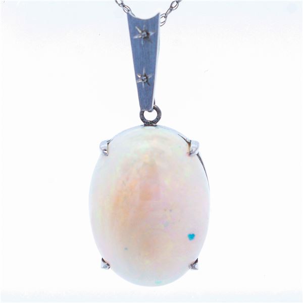 The Opal with a Cyan Heart-Shaped Freckle (14KWG, 6.60cts) 18"